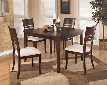 Dining Room - Deluxe